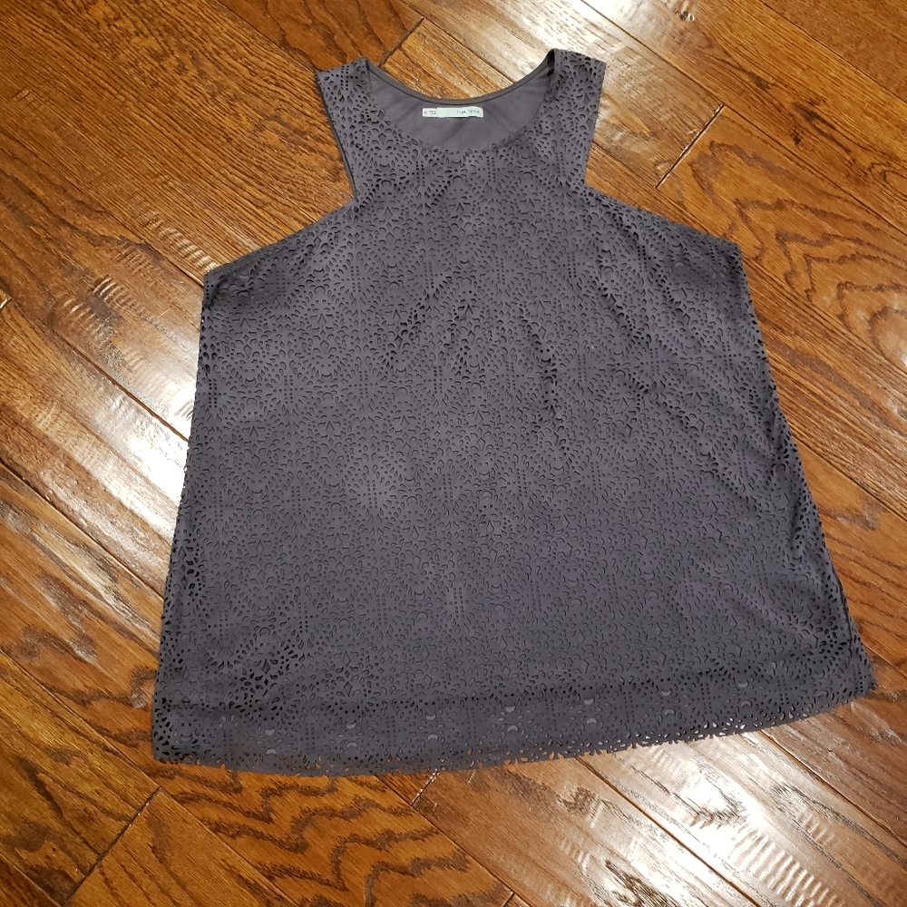 MAURICES Lazer Cut Lightweight Microsuede Sleeveless Gray Top - Size XL